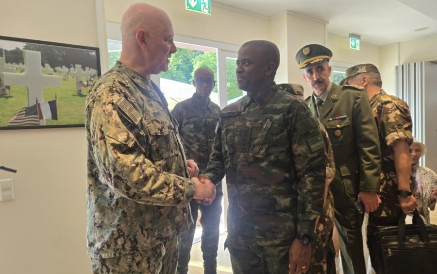 U Rwanda na Amerika byaganiriye ku bufat...