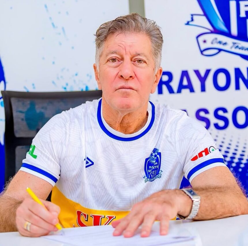 Robertinho yajyanye Rayon Sports mu nkik...